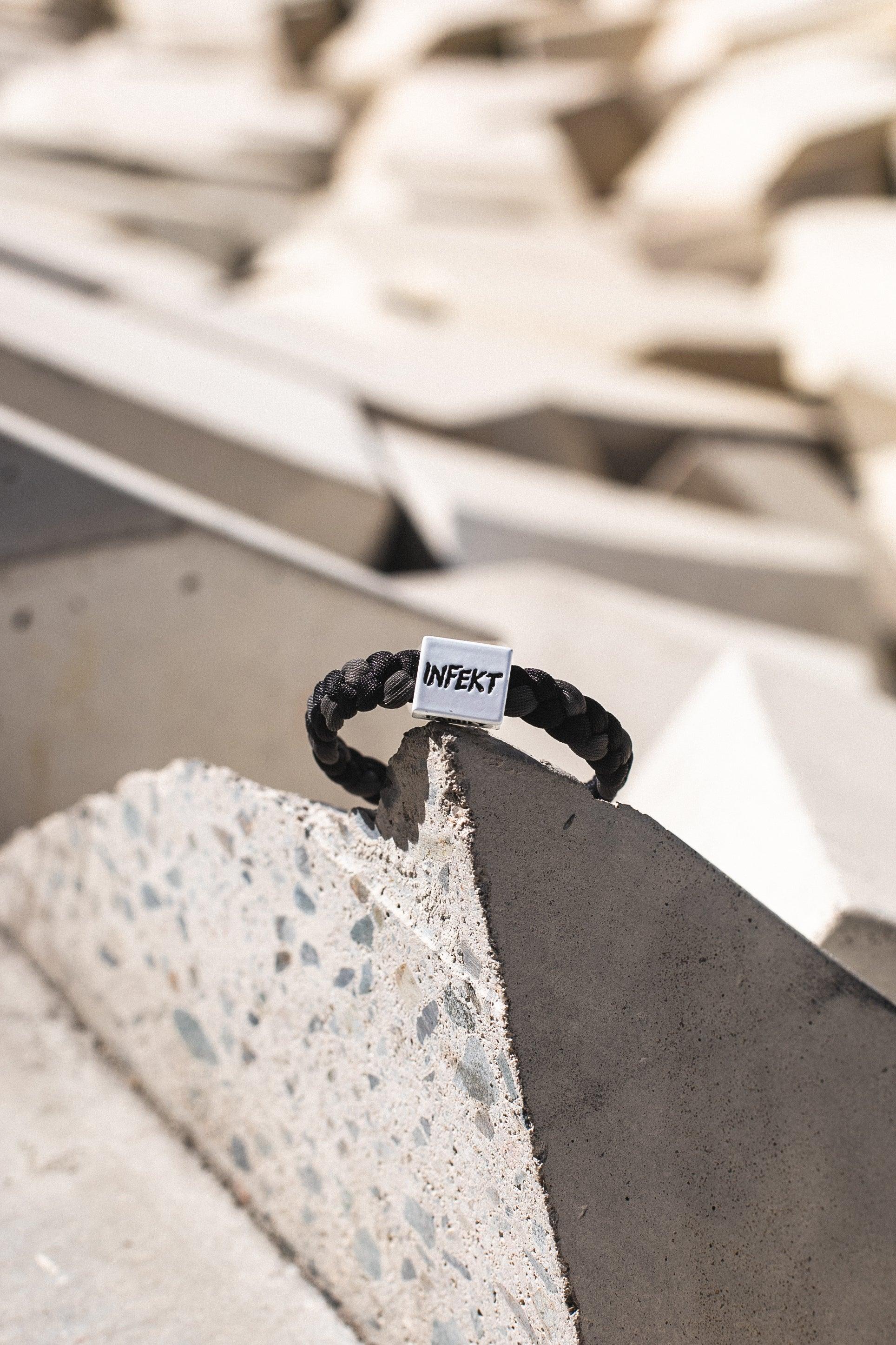 Infekt Bracelet