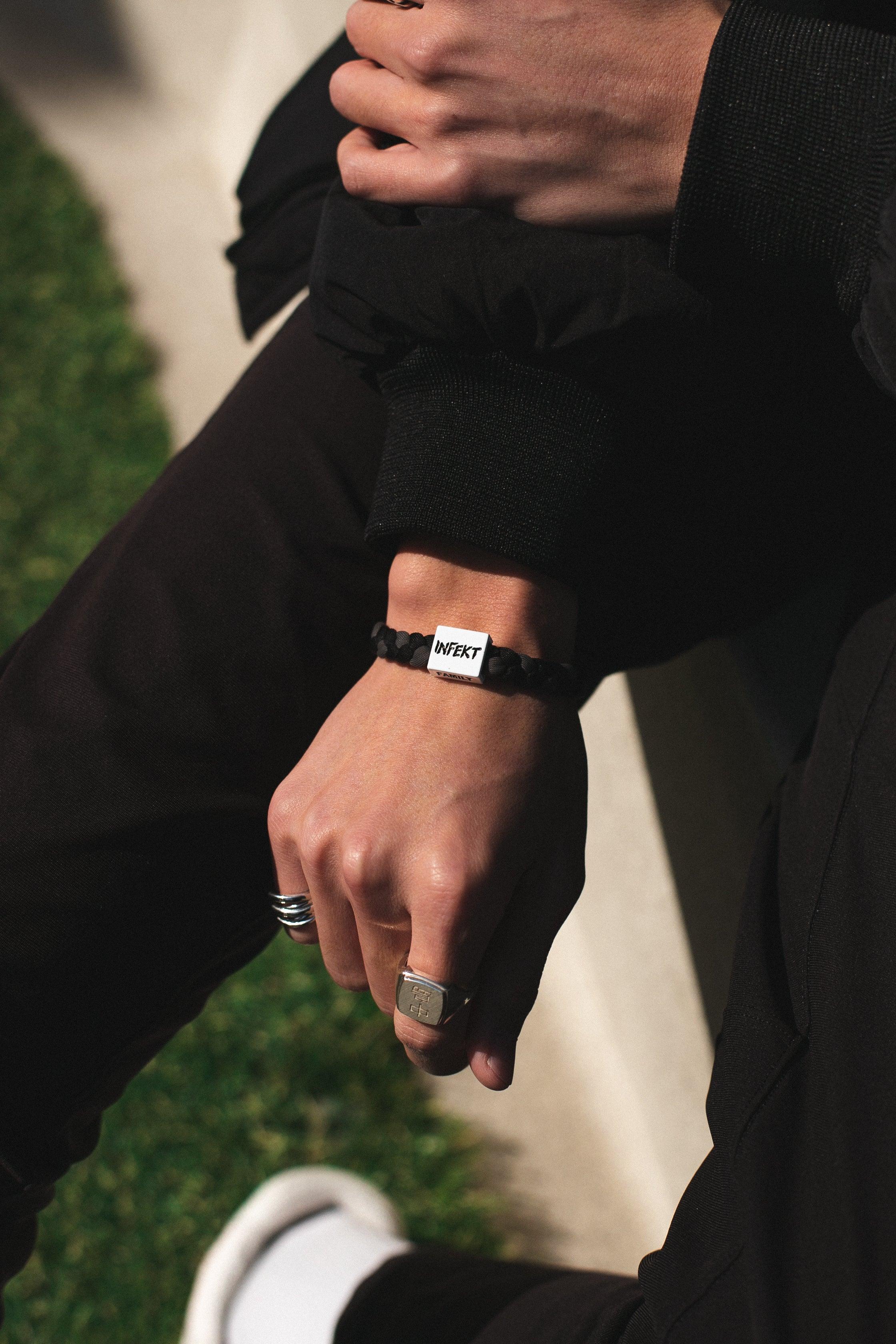 Infekt Bracelet