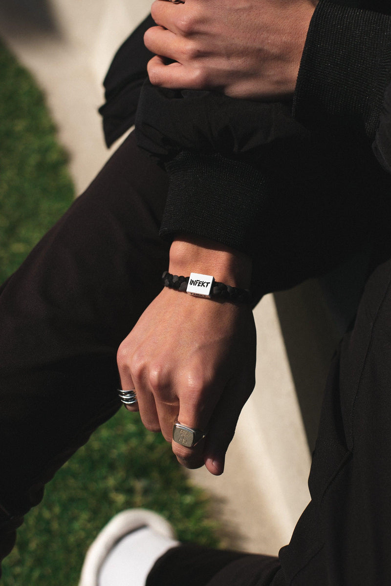 Infekt Bracelet