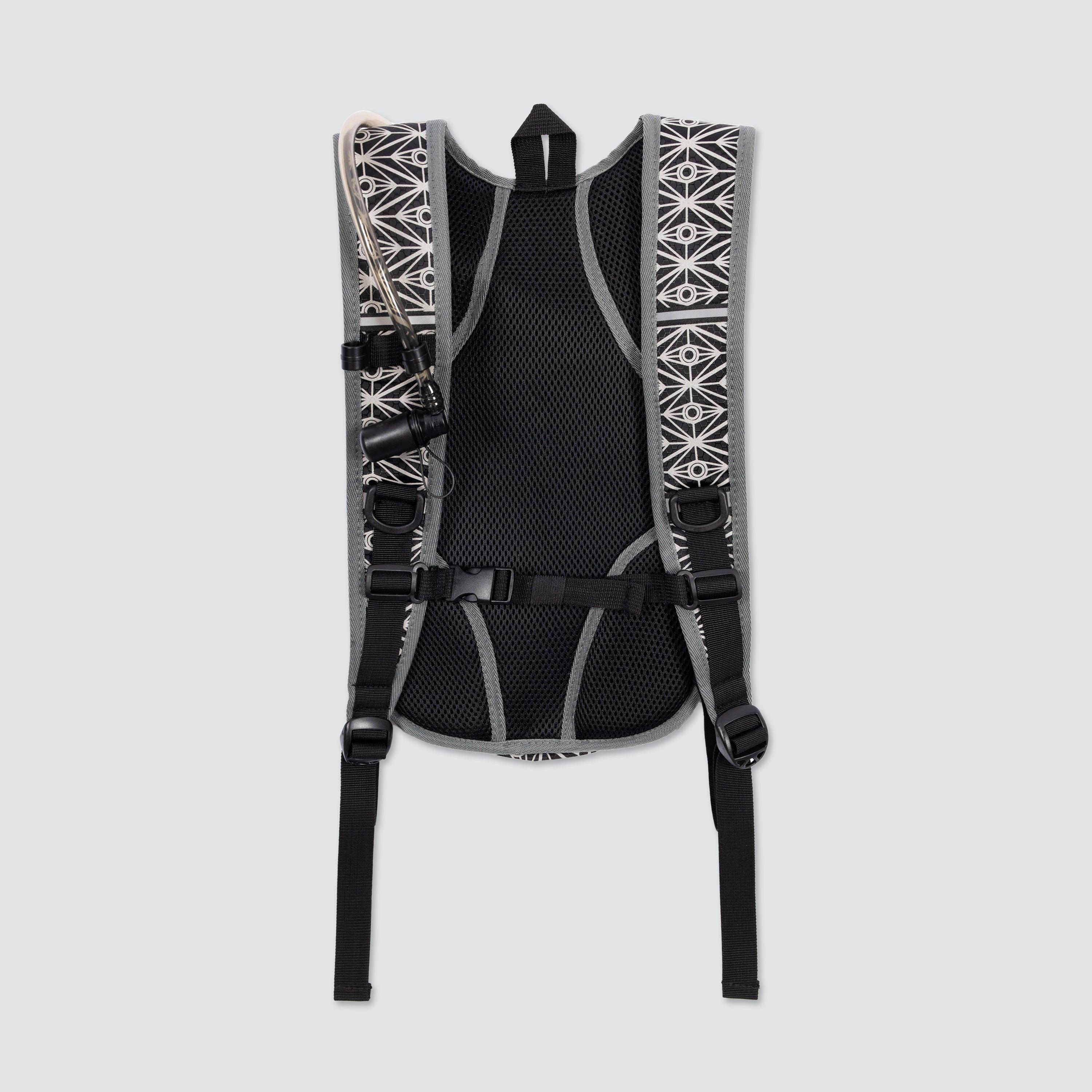 REFLECTIVE HYDROPACK