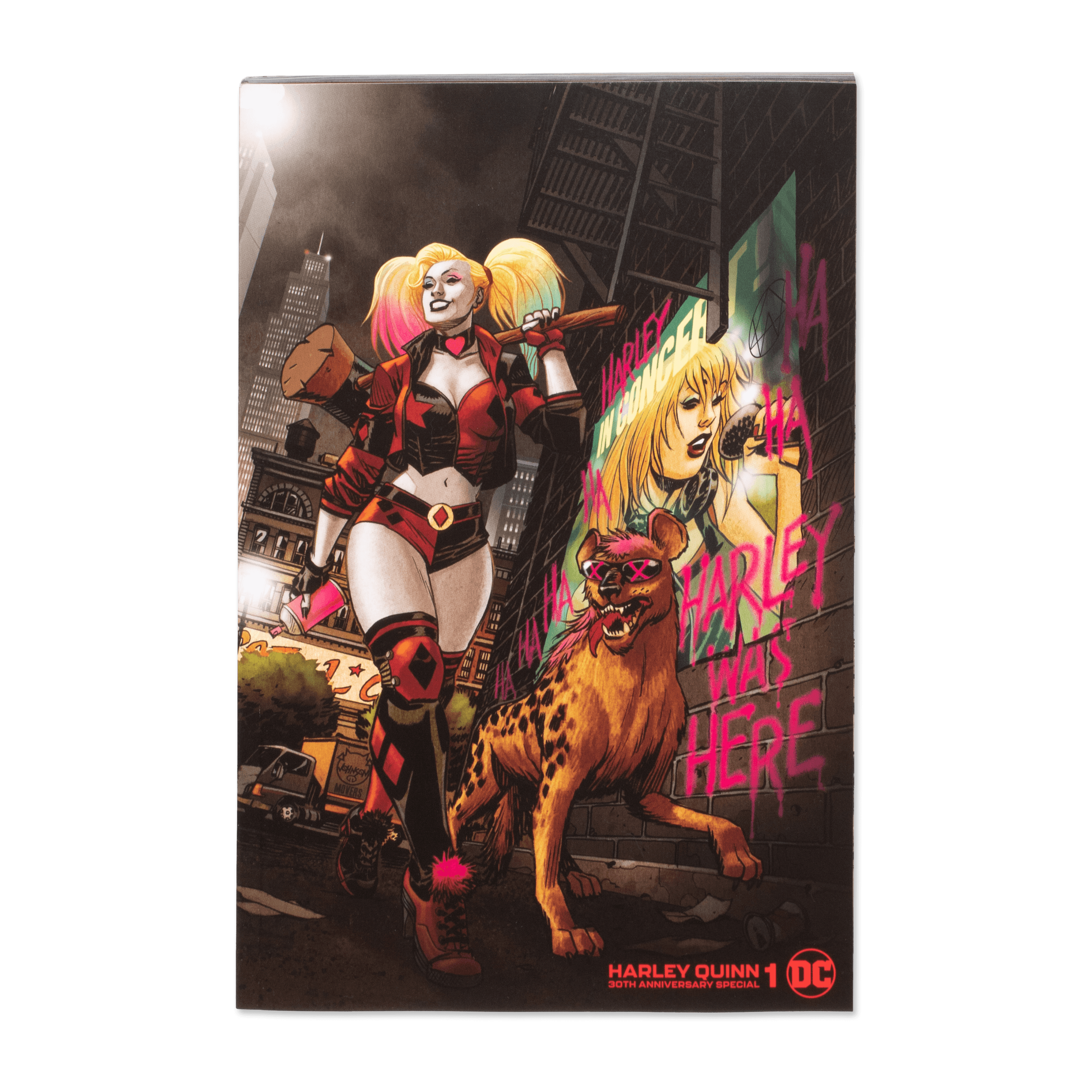 Harley Quinn x Alison Wonderland Comic Book